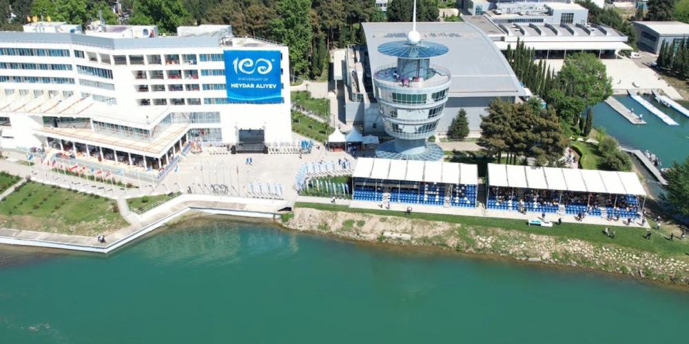 Азербайджан запрошує на "Кубок Президента"